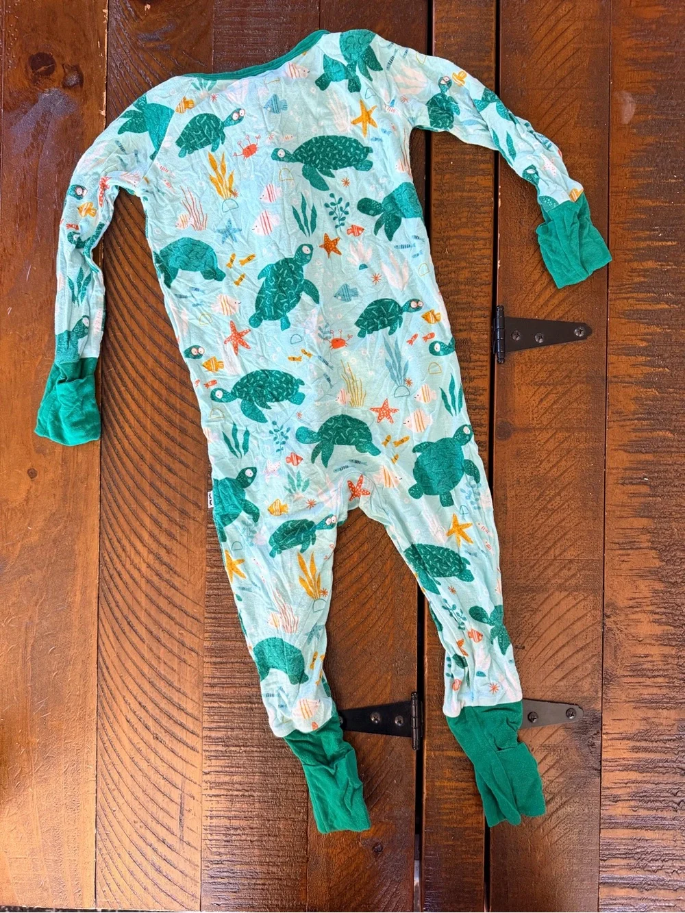 Little sleepies 6-12 month zippy lot